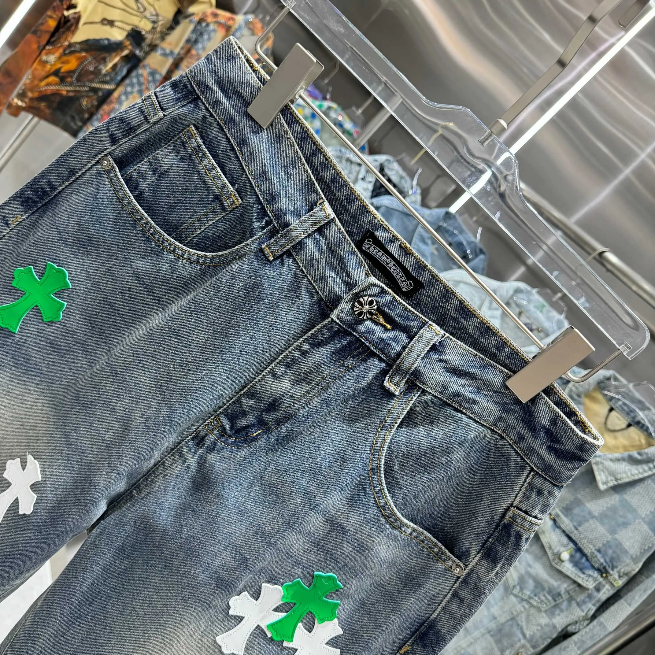 🅿️270 Crow Heart Cross Logo + Printed Horseshoe Logo Jeans 2025 latest product, original goods, washed casual jeans, imported original washed stretch fabric, comfortable and elastic, original hardware accessories decorated with logo, super correct version, extremely high grade, counter quality, fashionable and stylish upper body. The printing uses imported white foam printing, custom buttons, YKK zippers. The full set of accessories is customized in a one-to-one mold. Color: blue Size: S-XXL 28 30 32 34 36 codes